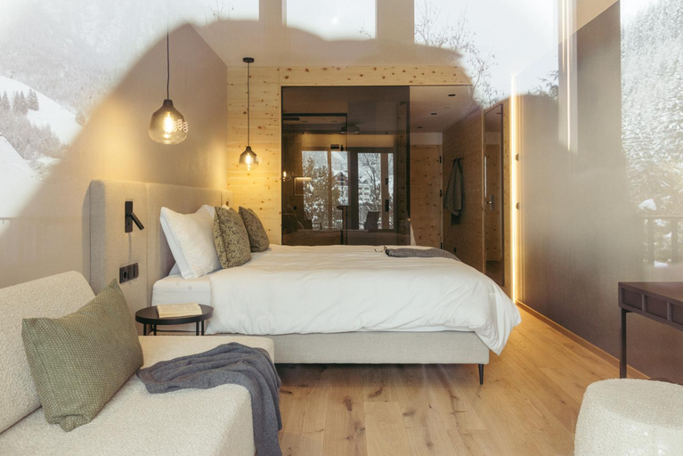 Bedroom 3, Hotel Kirchenwirt, Landeck
