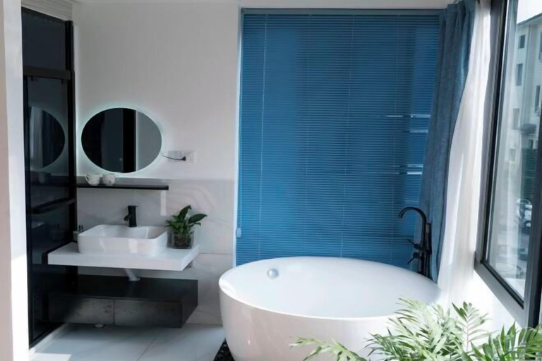 Bathroom 3, Tiantai Happiness Inn, Taizhou
