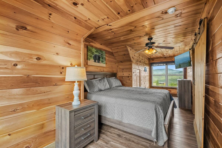Room 2, Hibernation Station by Beyond Expectations, Sevier
