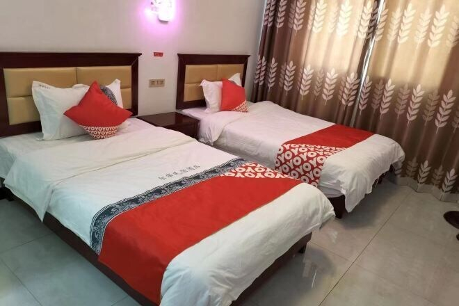 Bedroom 3, Enshi Erhua Hotel, Enshi Tujia and Miao