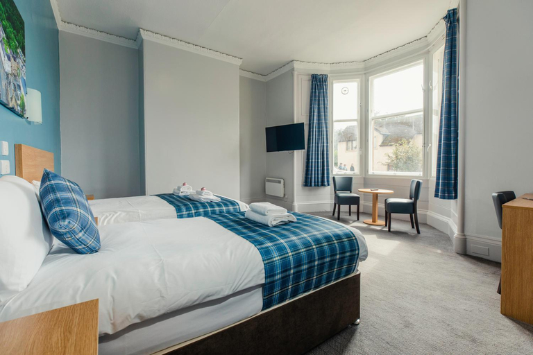 Bedroom 2, The Caledonian Thistle Hotel, Stirling