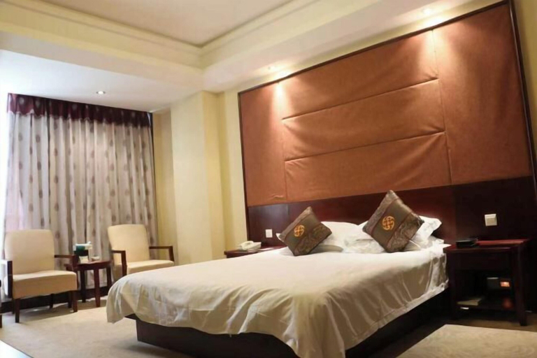 Bedroom 3, Golden Eagle Hotel, Zhoushan