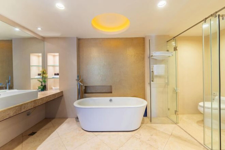 Bathroom 4, Qiangang Hotel, Tangshan