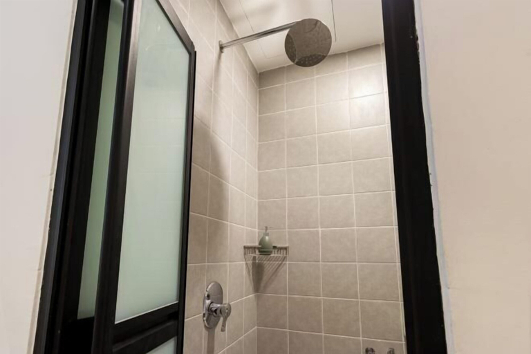 Bathroom 4, Upstairs Downstairs CoLiving Bukit Bintang, Kuala Lumpur