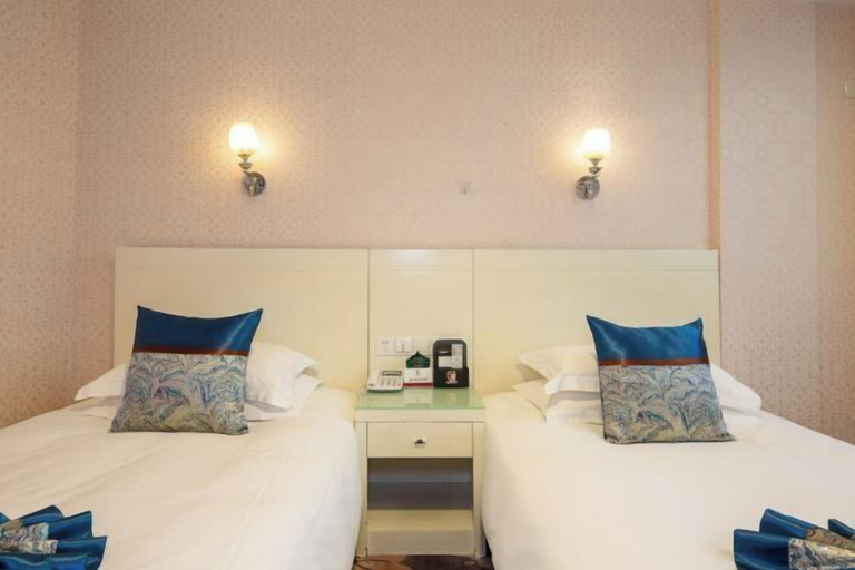 Bedroom 3, Hengdian World Studios Hengpiao Grand Hotel, Jinhua
