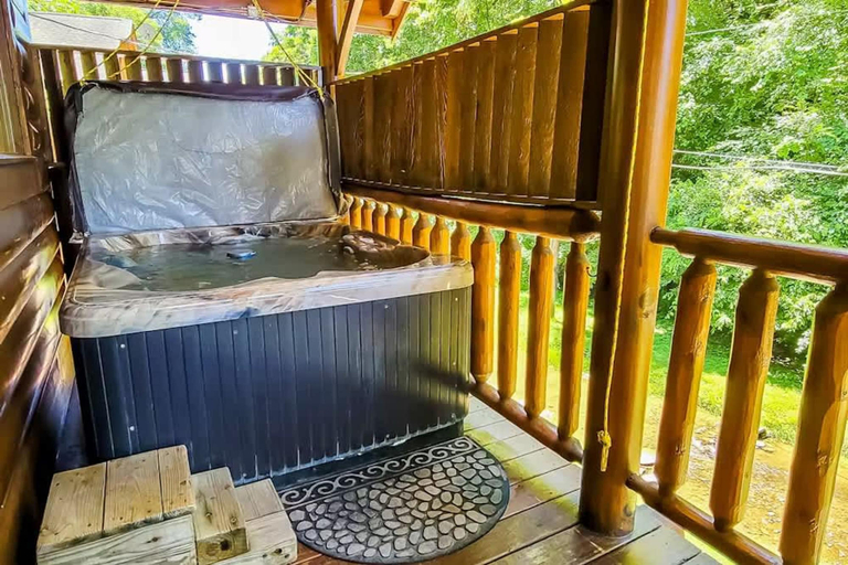 Room 2, Across the Creek Cabin by Beyond Expectations With Hot Tub, Sevier