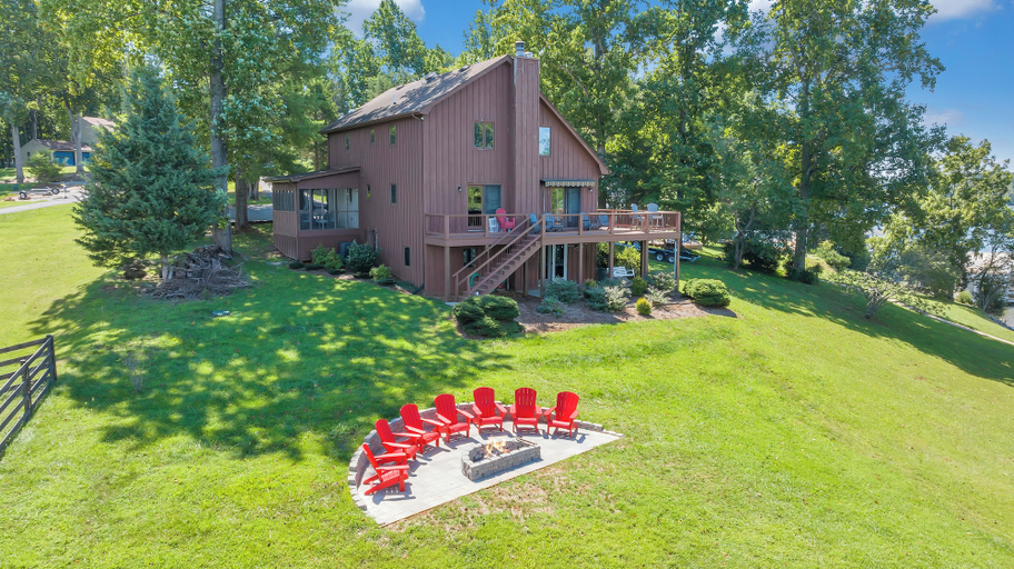 Exterior 3, Pine Knob Point - Lakehouse w/ Private Dock, Bedford