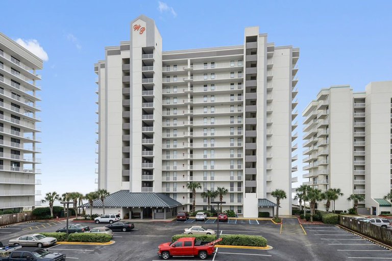 Room 4, Windward Pointe 804- Sleeps 10 Beachfront Resort Amenities, Baldwin