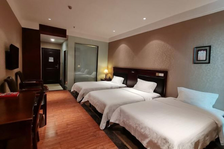 Bedroom 4, Huangguang Holiday Hotel, Jiangmen