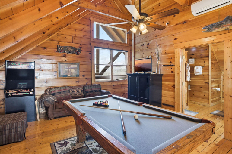 Room 2, Smoky Mountain Bliss by Beyond Expectations, Sevier