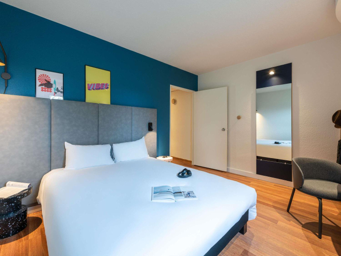 Bedroom 4, ibis Bourg Jasseron Teyssonge, Ain