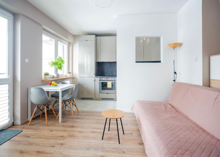 Others 3, Green Kabaty Apartment 5, Warsaw