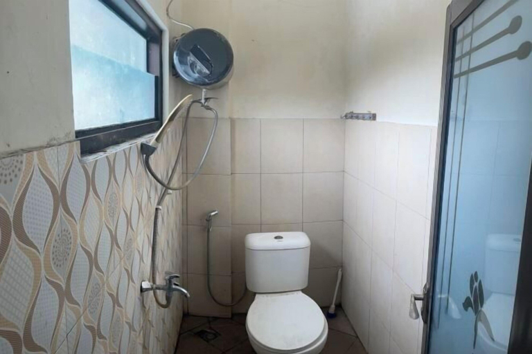 Bathroom 3, Greenhouse Exclusive Tegalwaras, Sleman