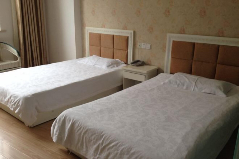 Bedroom 4, Guangde 168 Business Hotel, Xuancheng