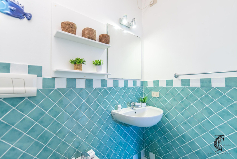 Room 4, Il Borgo 20 D4 700m From The Beach, Olbia-Tempio