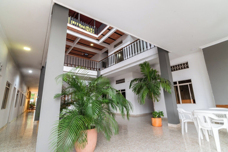 Interior 3, Hotel Montanar Home, Puerto Salgar