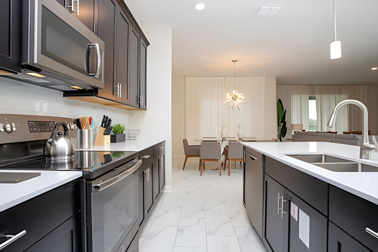 Private kitchen 4, Champions Gate 6BR Luxury Home + Resort, Osceola