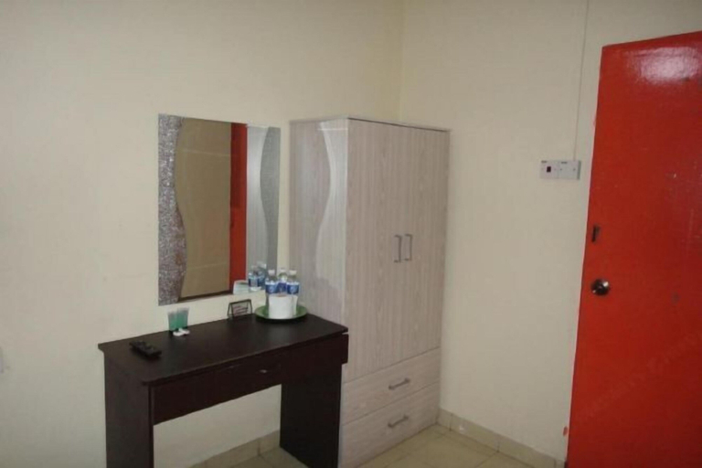 Others 5, Hotel Ocean, Lahad Datu