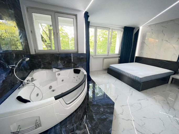 Bathroom, YOURAPART Karmelicka z Jacuzzi, Warsaw