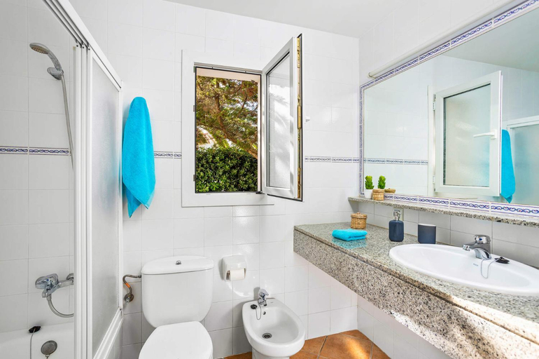 Bathroom 3, Villa Jero by Villa Plus, Baleares
