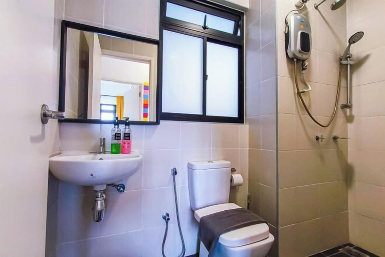 Bathroom 5, Pangsapuri Meridian by RR JBcity, Johor Bahru