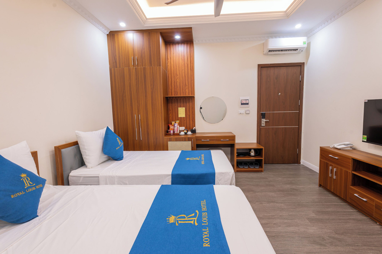 Bedroom 2, Royal Louis Hotel, Từ Liêm