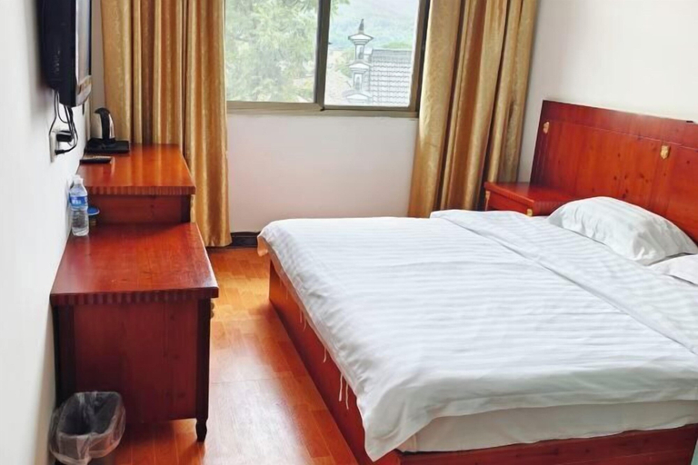 Bedroom 5, Junjie Hotel, Luxian County, Xuancheng