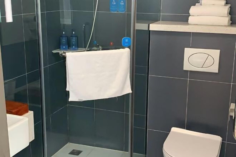 Bathroom 4, ShengTing Hotel (Zhengzhou Hi-tech Development Zone Headquarters Enterprise Base), Zhengzhou