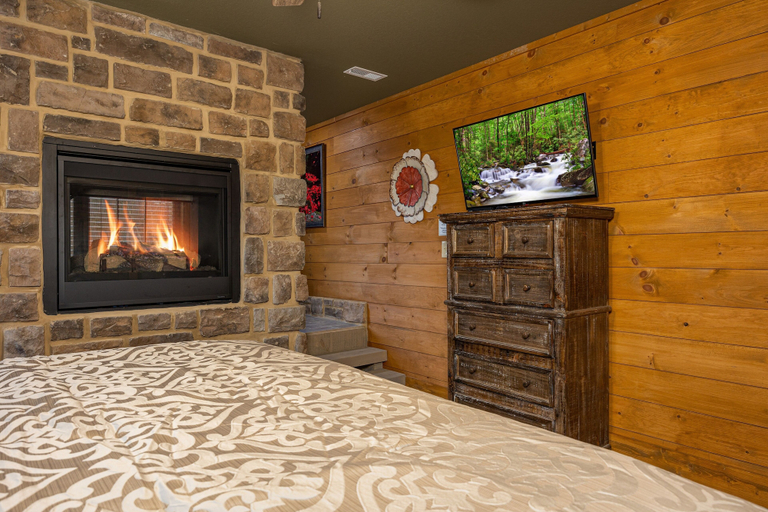 Bedroom 2, Serenity Peak, Sevier