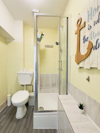 Bathroom 3, SHOREDITCH ROOMS, London