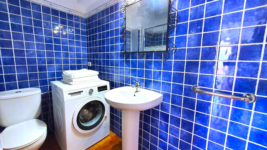 Bathroom 2, La Chunga, Santa Cruz de Tenerife