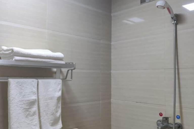 Bathroom 4, Xiaocheng Zhijia Hotel, Yuxi