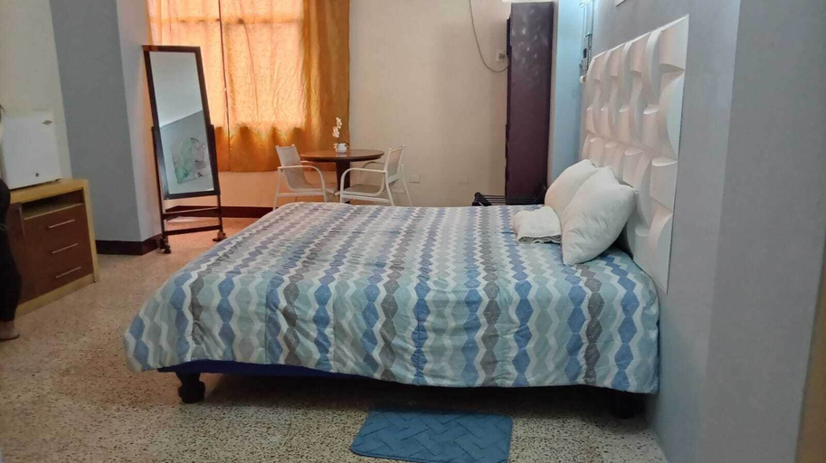Room 2, Hotel Oro Mar, Manta