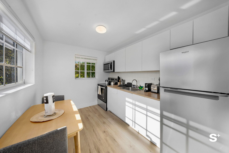 Private kitchen 4, Miami Retreat 1-BD - Parking and Gym, Miami-Dade