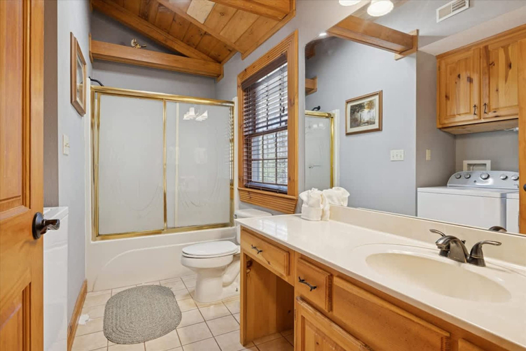 Room 2, Black Bearry Hill by Beyond Expectations, Sevier
