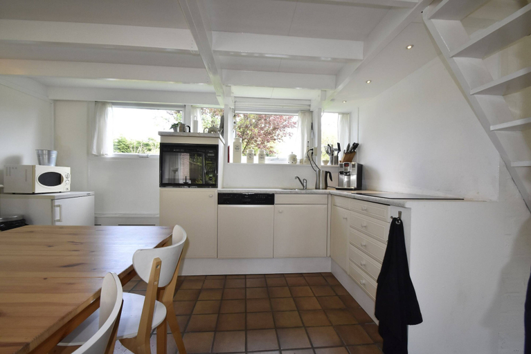 Private kitchen, Holiday Home Warmenhuizen Near Dunes, Harenkarspel