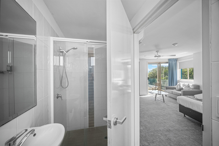 Bathroom 4, The Dorsal Boutique Hotel, Great Lakes