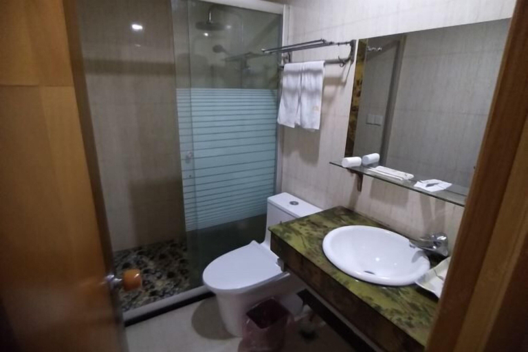 Bathroom 4, Ala Hotel, Ningbo