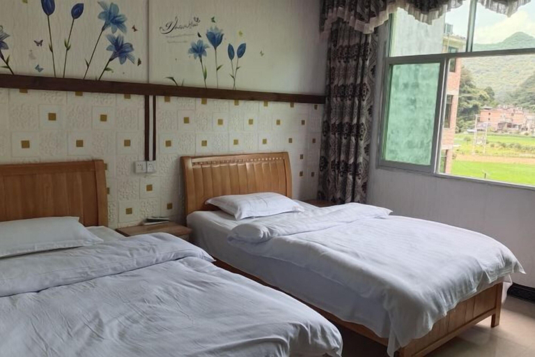 Bedroom 2, Libomaolan Shengyuan Nongjiale, Qiannan Buyei and Miao