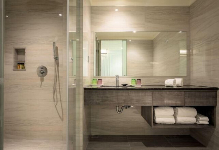 Bathroom 5, Sun Hao Hotel.Taichung, Taichung