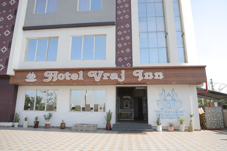 Exterior & Views 2, Hotel Vraj Inn, Devbhumi Dwarka