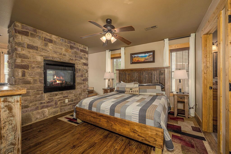 Bedroom 2, Hilltop Haven, Sevier