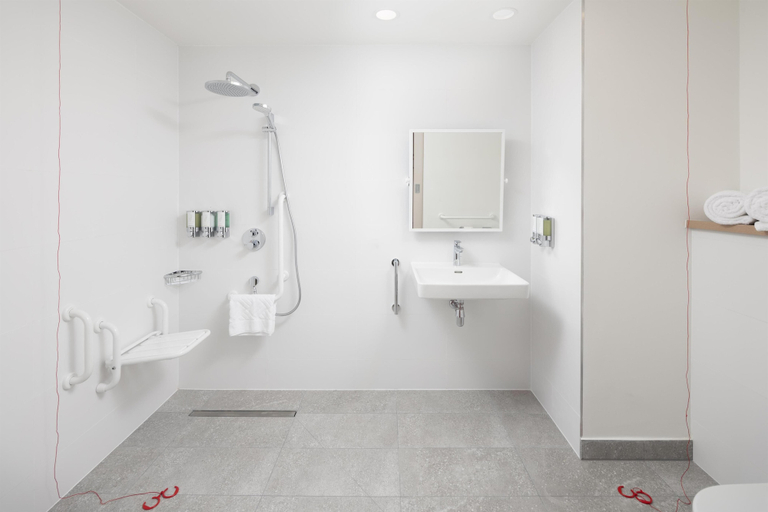 Bathroom 5, Hampton by Hilton Targu Mures, Targu Mures