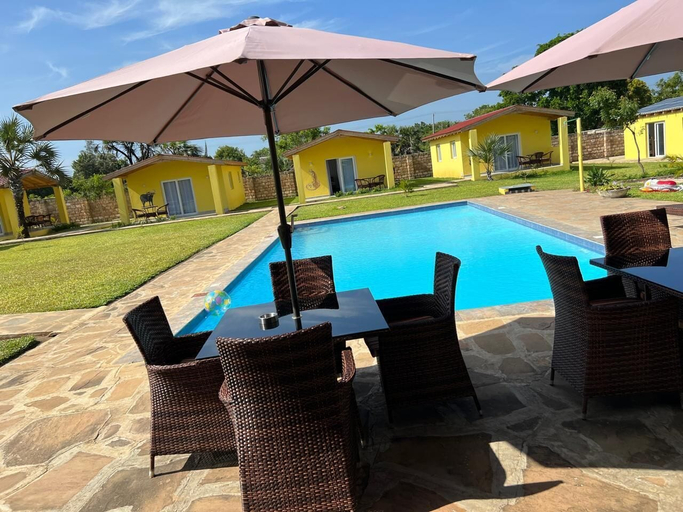 Pool 2, Coral Villa, Msambweni