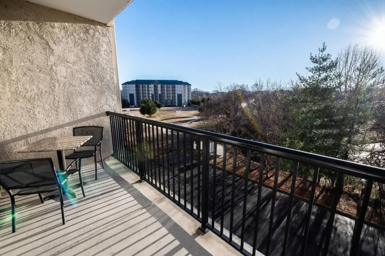 Room 3, Mountain View Condo by Beyond Expectations, Sevier