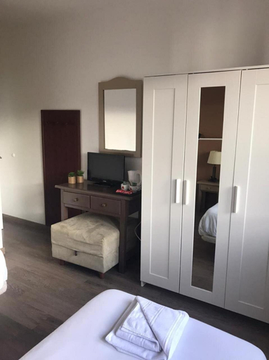 Bedroom, Hotel KATHMANDU - PANDA, Pyrénées-Orientales