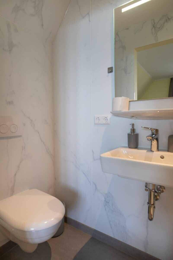 Bathroom 3, Hochwaldbaude, Görlitz