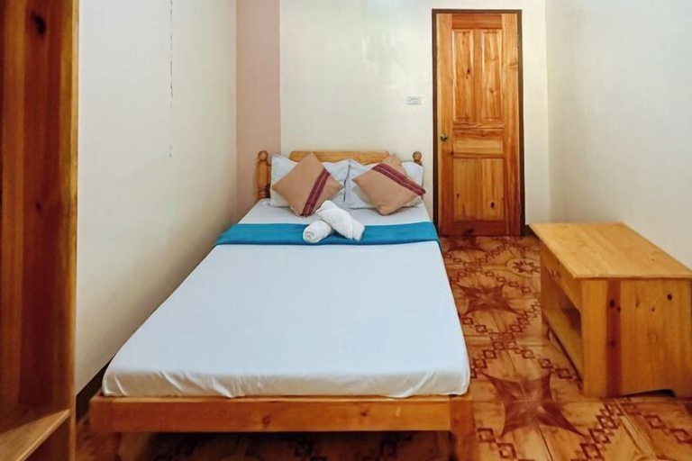 Bedroom 4, RedDoorz @ Bilza Lodge Sagada, Sagada
