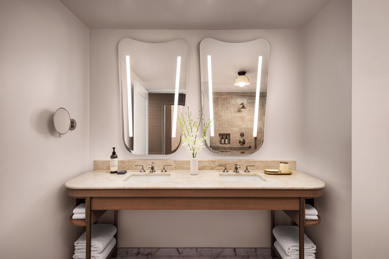 Bathroom 3, Fairmont Chicago at Millennium Park Gold Experience, Cook