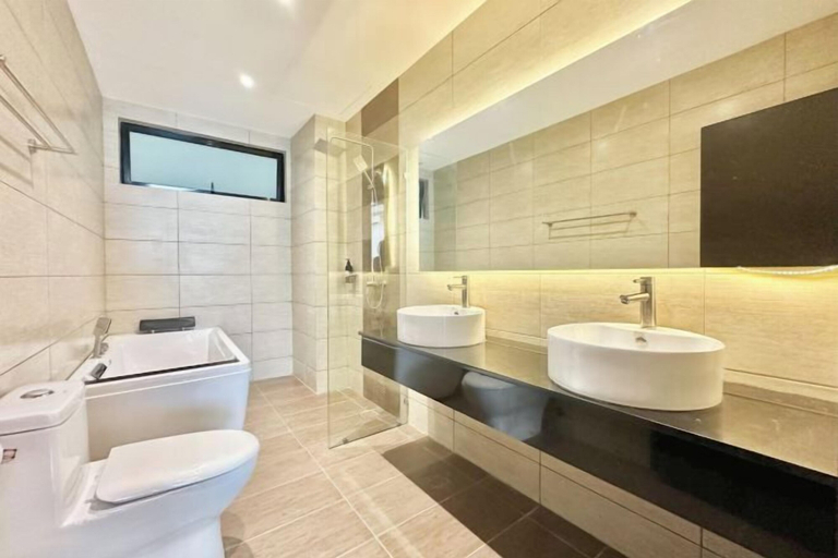Bathroom 3, Molek Regency By Stayrene, Johor Bahru